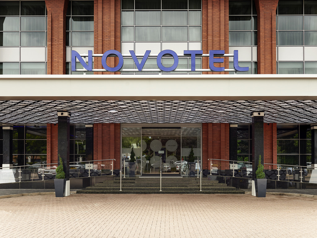 Novotel London Heathrow Airport T1 T2 and T3: A Convenient and Accessible Venue