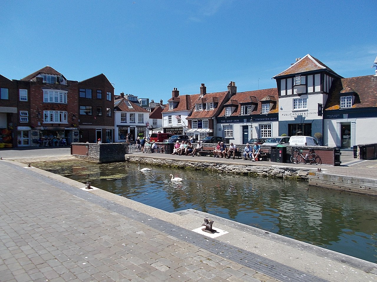 Top 5 Places to Visit in Lymington, England
