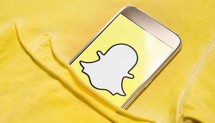 Snapchat Memories Made Simple with Snaplytics Story Downloader